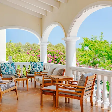 Hotel Maxanda By Interhome